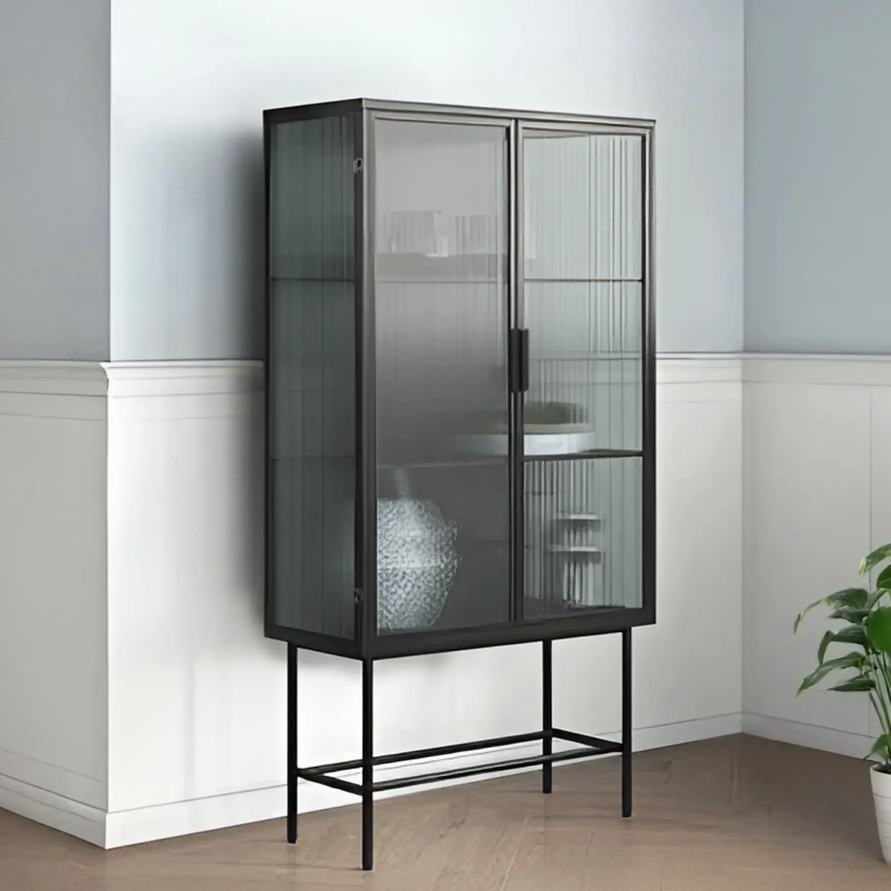 ויטרינה מתכת שחורה דגם "מרקש" 160 ס”מ