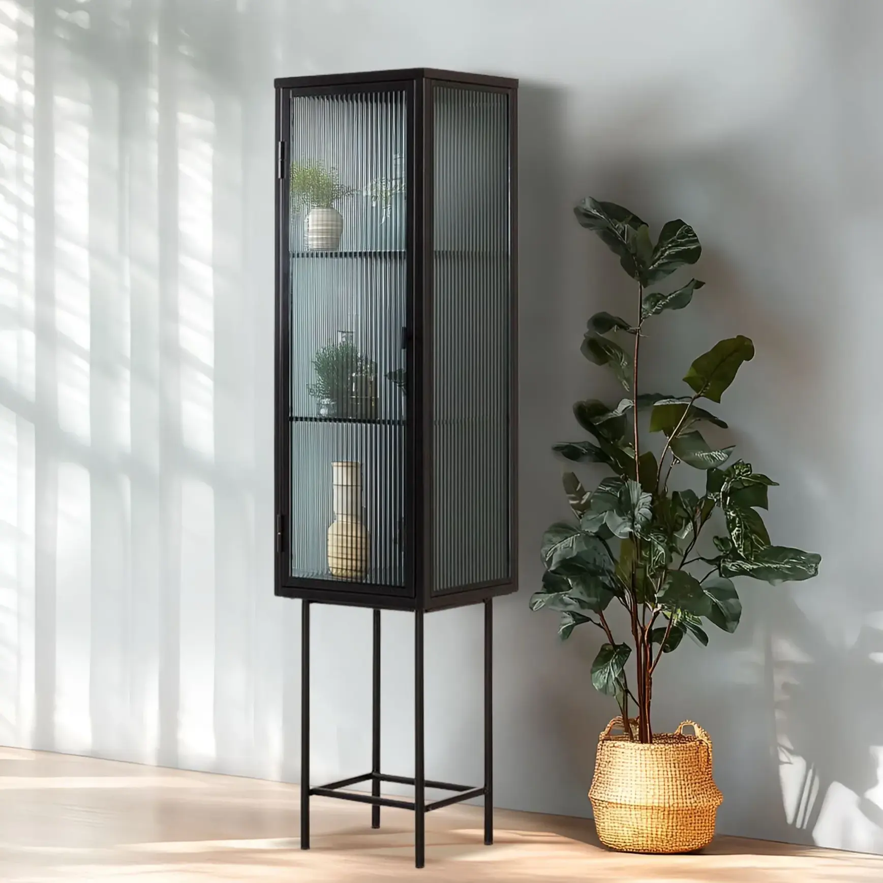 ויטרינה צרה מתכת שחורה דגם "אגדיר" 170 ס”מ